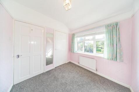 19 Liverpool Road bedroom 2.jpg