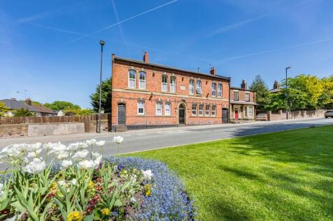Flat 8 Derby Street external.jpg