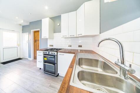 46 Cumber Lane dining kitchen 2.jpg