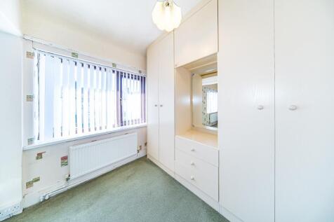 51 Sergrim Road bedroom 3.jpg