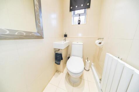 66-Bardley-Crescent-14.jpg