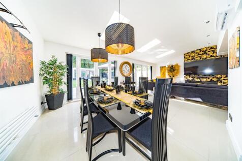 66-Bardley-Crescent-22.jpg