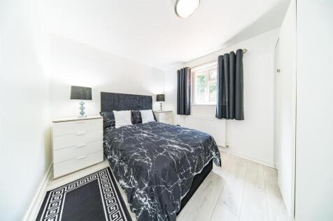 66-Bardley-Crescent-39.jpg