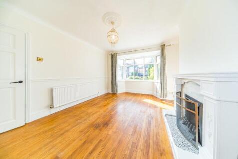 55 Fairholme Avenue lounge 2.jpg