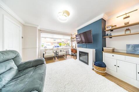 2-Cartmel-Drive-11.jpg