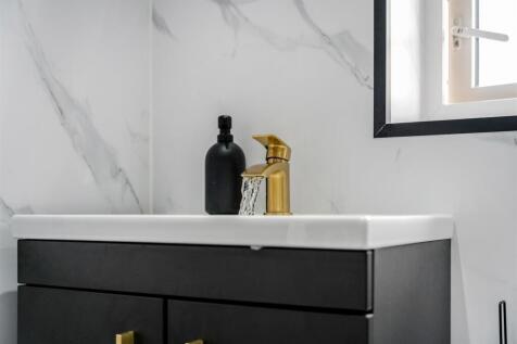 18 Porchester Road-32.jpg
