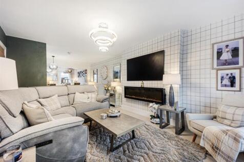 1 Thorndyke Close-19.jpg