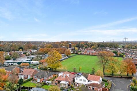 1 Thorndyke Close-51.jpg