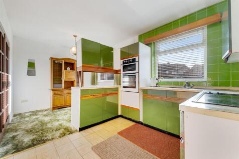 72 Sinclair Avenue kitchen and dining.jpg