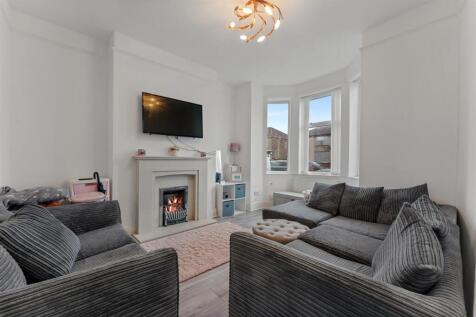 200 Warrington Road lounge.jpg