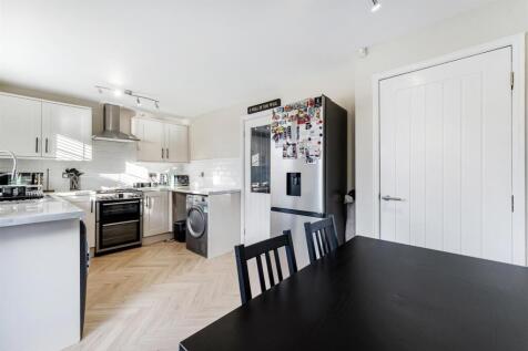 97 Manorwood Drive kitchen 2.jpg