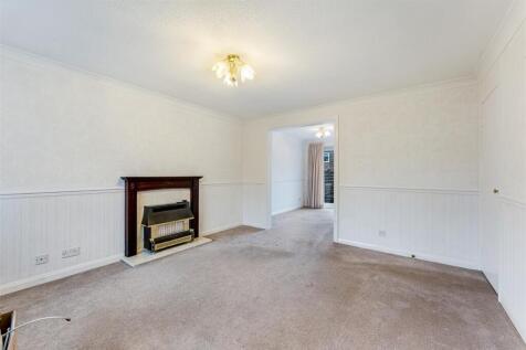 22 HAWTHORNE DRIVE-21.jpg