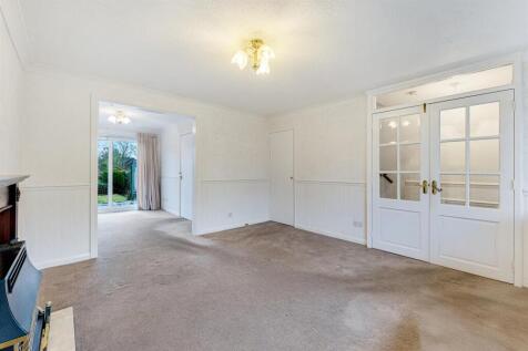 22 HAWTHORNE DRIVE-22.jpg