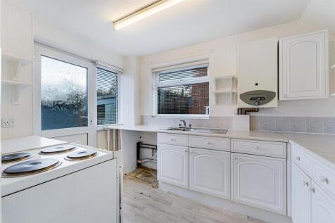 22 HAWTHORNE DRIVE-15.jpg