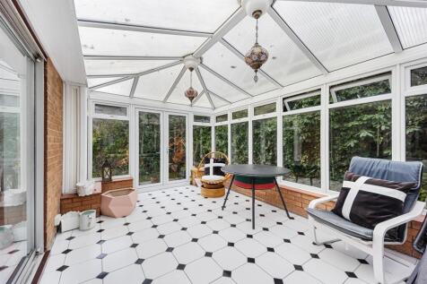 37 Ormskirk Road conservatory.jpg