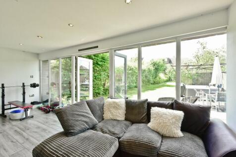 Property Image 37