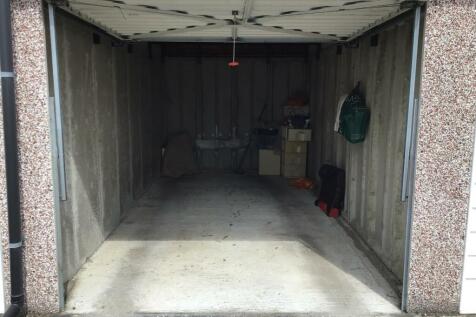 garage.jpg