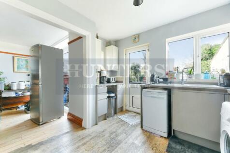 KNIGHWOOD CRESCENT, 23-9.JPG
