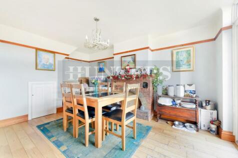 KNIGHWOOD CRESCENT, 23-15.JPG