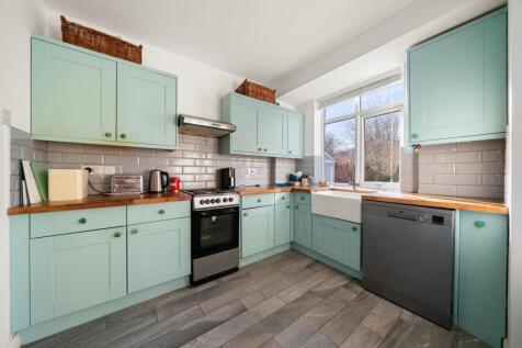 100 Lynwood Drive011.jpg