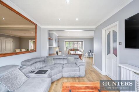 TUDOR DRIVE,  (17).jpg