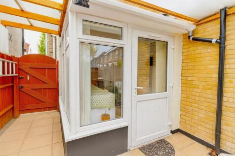 Private Entrance