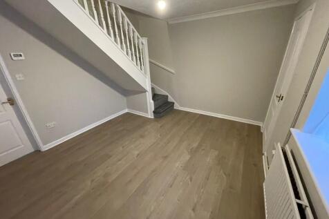 PHOTO-2025-11-10-...