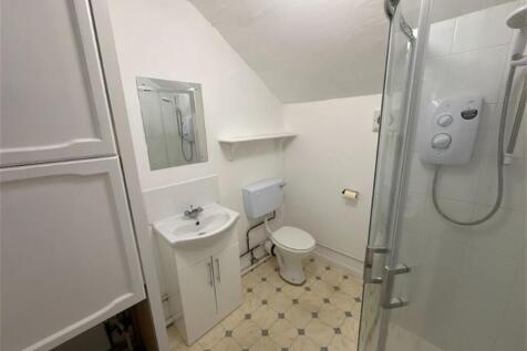 22293299_Bathroom...