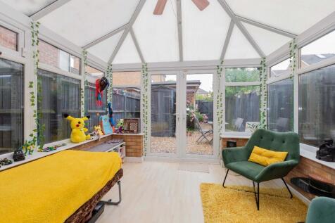 Property Image 4