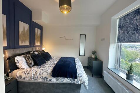 Amazing 5 Bed HMO in the heart of Huddersfield