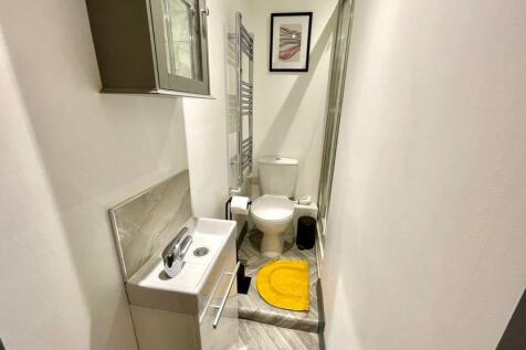 Room 1 En-suite