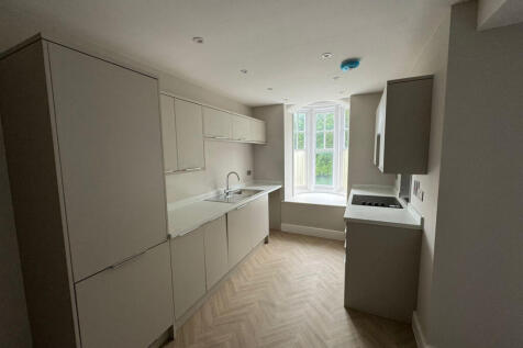 Becketts Hospital: Luxury 2 Bedroom, 1 Bathroom A