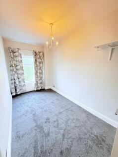 Rear bedroom