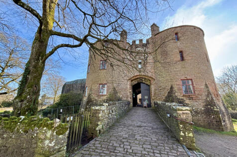 St Briavels