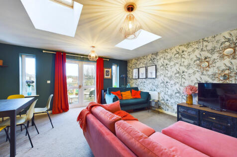 Lounge | Dining Area