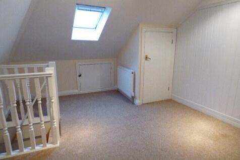 LOFT ROOM