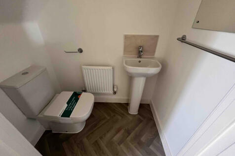 GROUND FLOOR WC