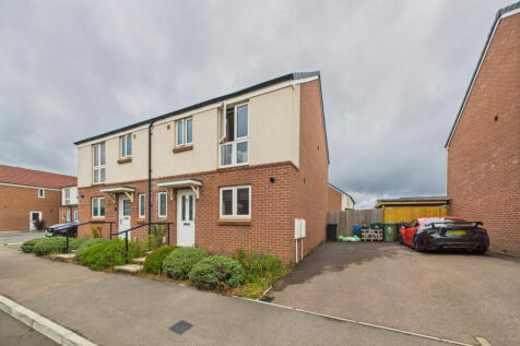 Beautiful &amp; Modern Three Bedroom Home, in sought 
