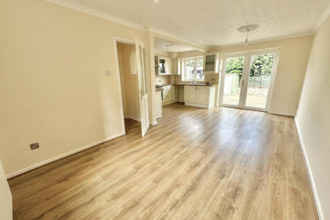 Lounge | Dining Area