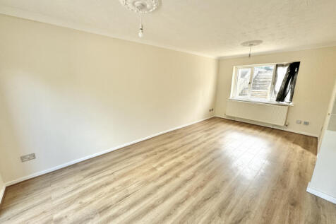 Lounge | Dining Area