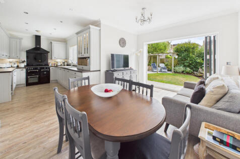 Family / Dining Area
