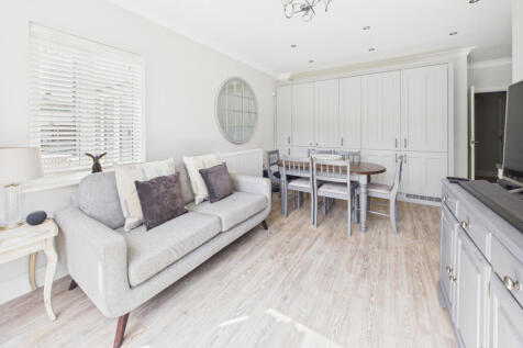 Family / Dining Area