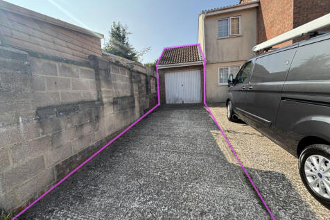 Driveway &amp; Garage
