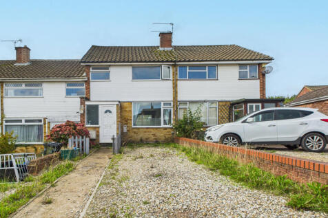 Three-Bedroom Home Offering Scope to Improve In P