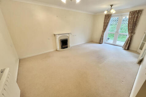 Lounge | Dining Room