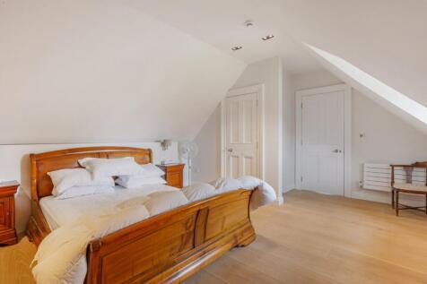 Glebe House 30178...