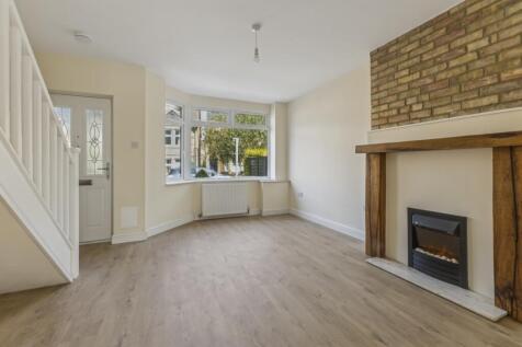 96527_42 Crescent...