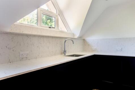 319305 Penthouse ...