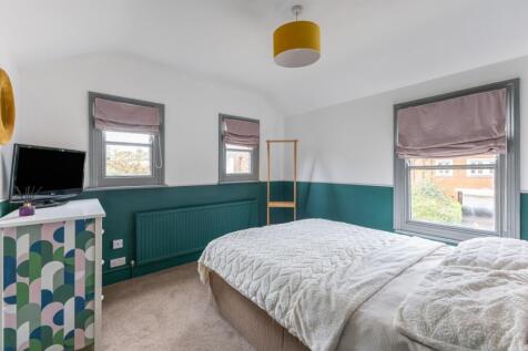 101207_104A-Islip...