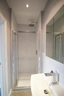 Ensuite shower room